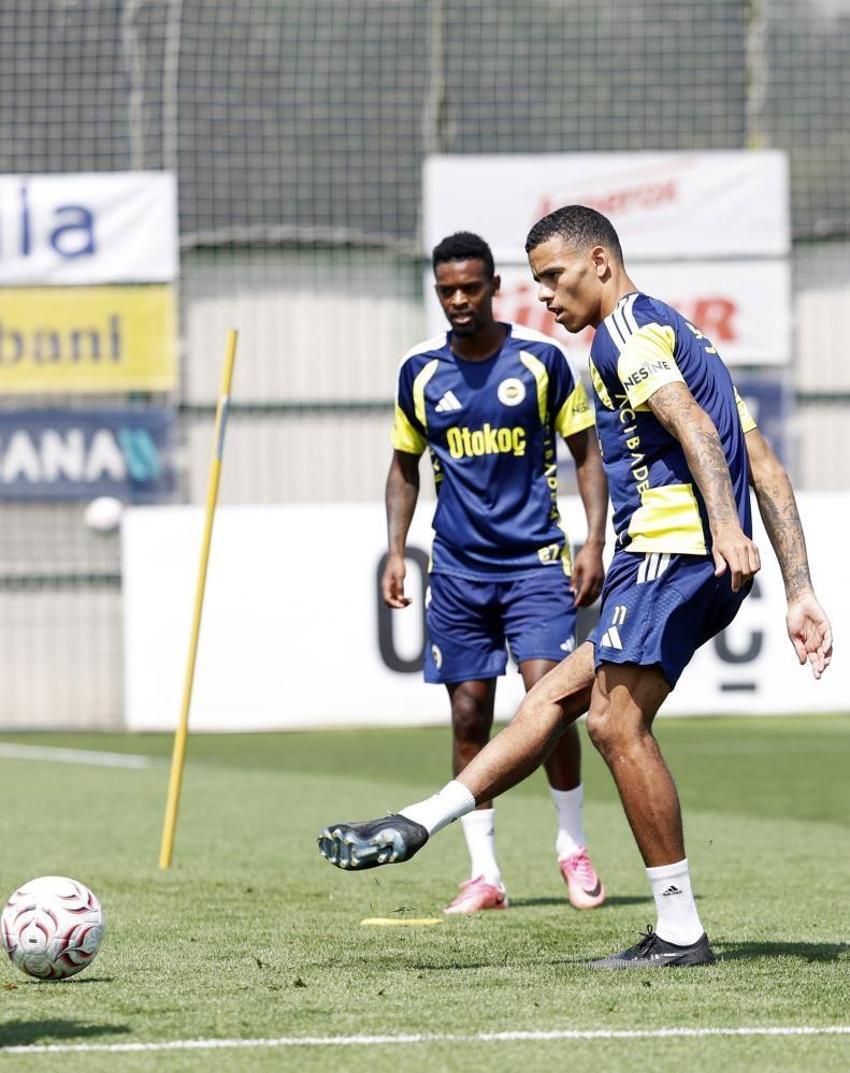 FENERBAHÇE OLYMPIQUE LYON MAÇI NE ZAMAN, HANGİ KANALDA? Fenerbahçe'nin maçı ne zaman, şifresiz mi? FB-Lyon karşılaşması hangi kanalda, şifreli mi? İşte muhtemel ilk 11'ler