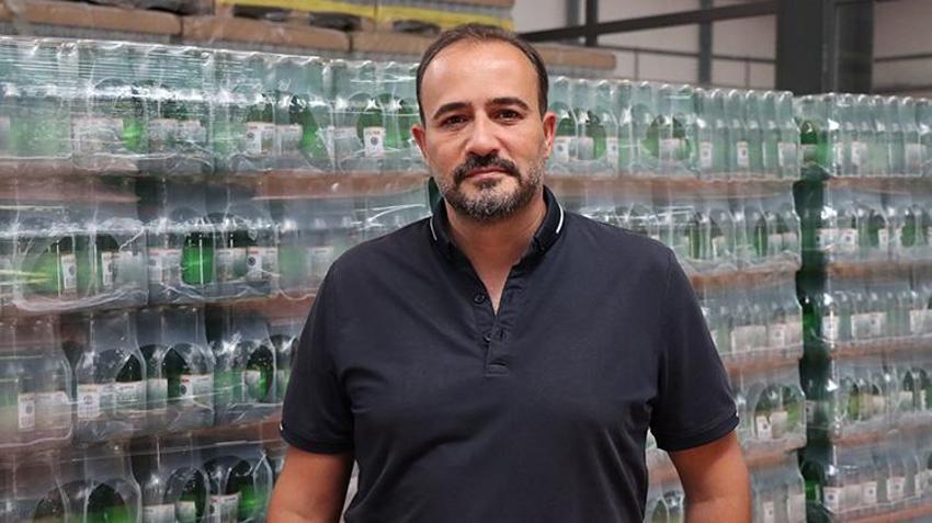Erzincan’ın şifalı 'Ekşi Suyu' sıcaklar bastırınca yok satmaya başladı: Saatte 10 bin adet üretiliyor!
