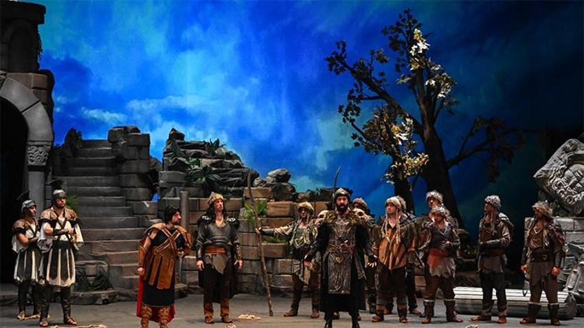 Aspendos’ta festival perdesi 33. kez açılıyor