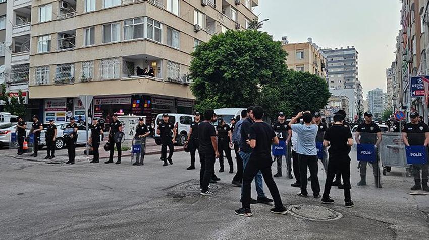 SON DAKİKA: Furkan Vakfı’na operasyon: Alparslan Kuytul ve eşi ile çok sayıda kişiye gözaltı! Alparslan Kuytul kimdir?