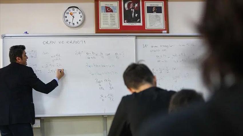 ÜCRETLİ ÖĞRETMENLİK BAŞVURUSU 2026-2027: Başvurular ne zaman bitiyor, nasıl yapılır? e-Devlet başvuru ekranı