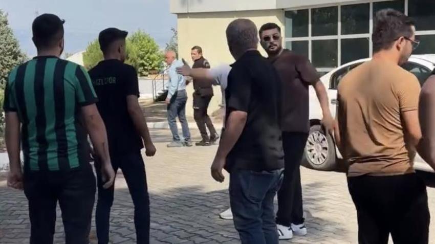 Süper Lig'e damga vurmuşlardı, sezon başlamadan küme düşecekler! Taraftar tesisleri bastı