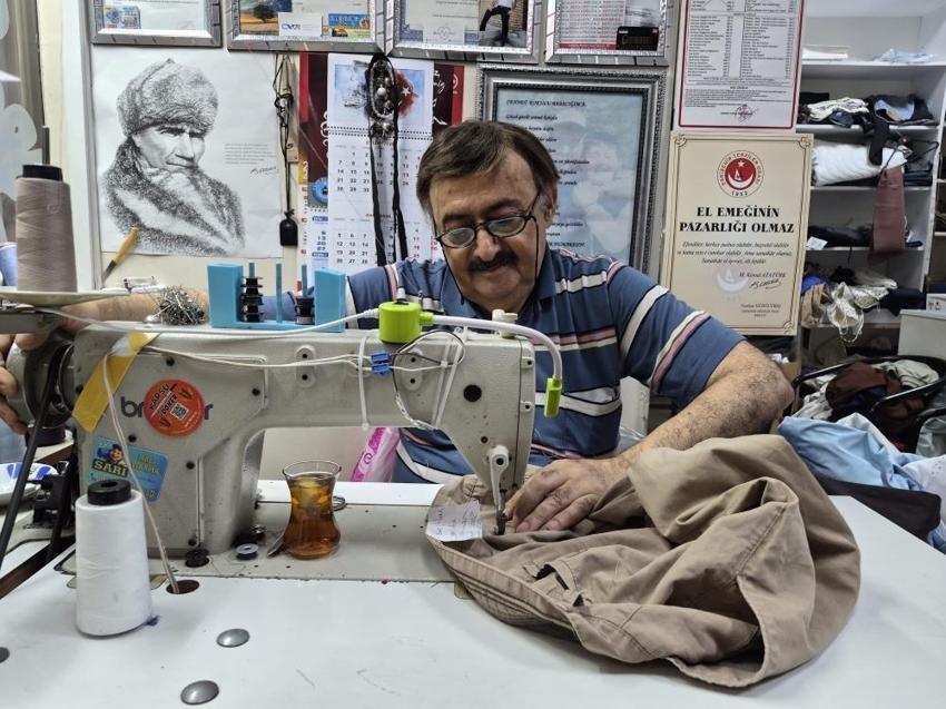Yıllarca terzilik yaptı, bir sırrı fark edip sadece tadilat yapıyor: Eskişehir'de terzinin sıra dışı kararı!
