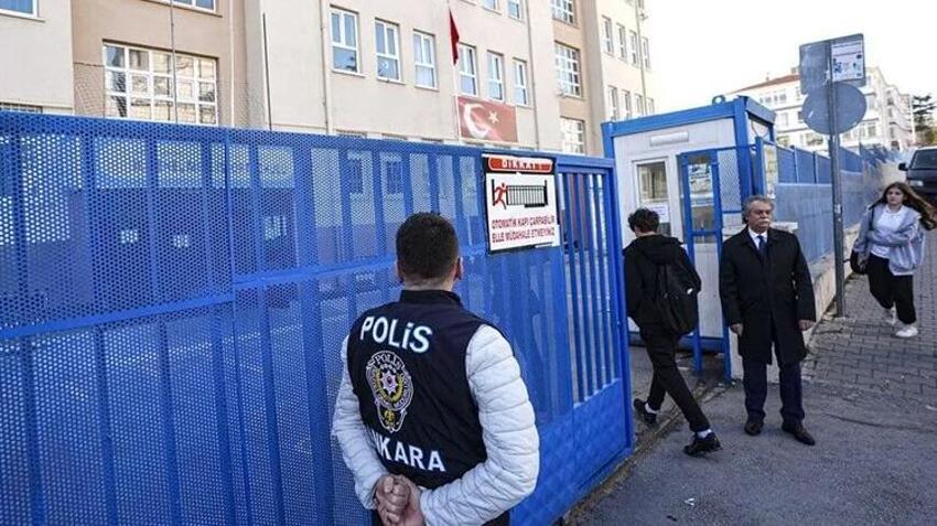 OKULLARA GÜVENLİK ALIMI İŞKUR BAŞVURUSU 2026 | MEB 30 bin güvenlik görevlisi alımı ne zaman? Güvenlik görevlisi başvuru şartları belli oldu mu?