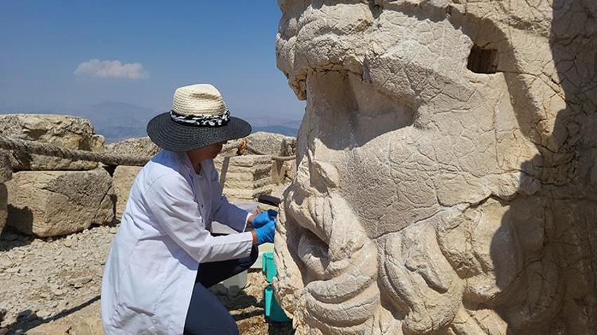 2 bin yıllık dev heykeller özel teknoloji ile korunuyor: UNESCO mirası Nemrut Dağı'nda tarihi seferberlik başladı!