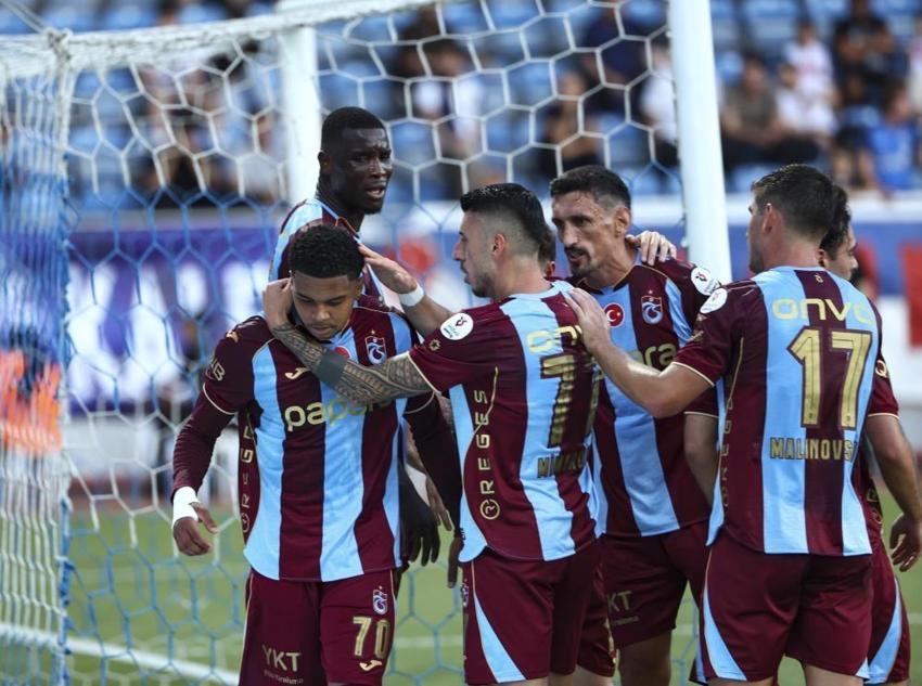 Trabzonspor maçı ne zaman, saat kaçta? Trabzonspor - Ferencvaros maçı hangi kanalda? Trabzonspor - Ferencvaros maçı canlı yayın nereden izlenir? Trabzonspor - Ferencvaros maçı şifreli mi? Trabzonspor - Ferencvaros maçı ilk 11'ler belli oldu mu?