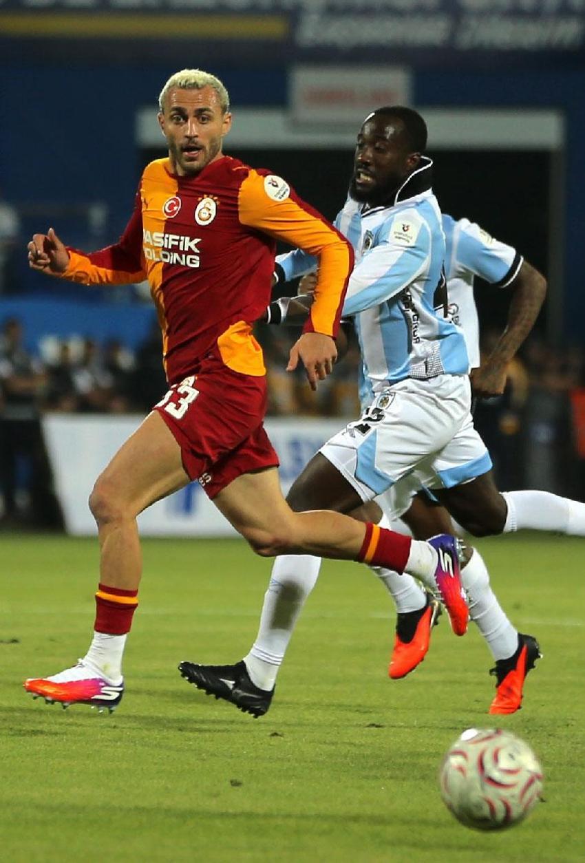 Erzurumspor FK - Galatasaray maçında 3 puan 4 golle geldi!