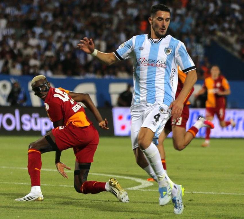 Erzurumspor FK - Galatasaray maçında 3 puan 4 golle geldi!