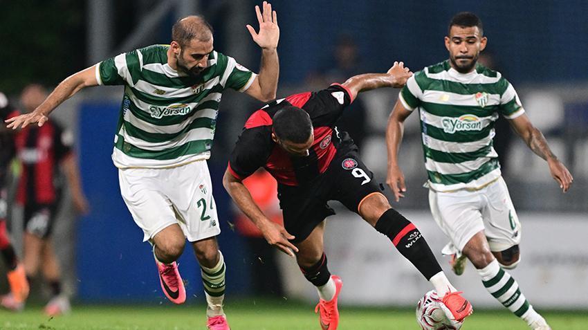 Bursaspor 2-1 yenildi, Mustafa Er çıldırdı: Hakem çok kötü niyetli, 5-2'ye giderdi