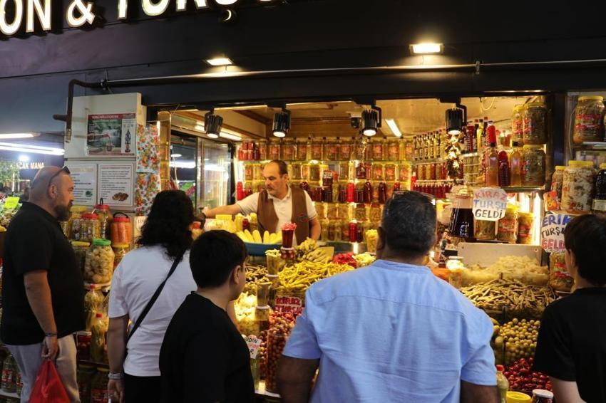 Sivas'ta yok artık dedirten lezzet! Sosyal medya akımı tezgahlara taşındı, kilosu 300 TL'den kapış kapış gidiyor!