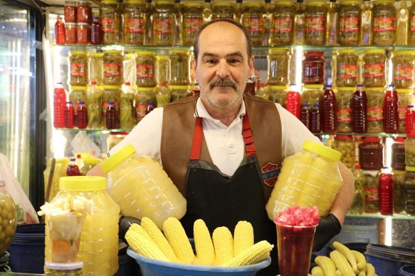 Sivas'ta yok artık dedirten lezzet! Sosyal medya akımı tezgahlara taşındı, kilosu 300 TL'den kapış kapış gidiyor!