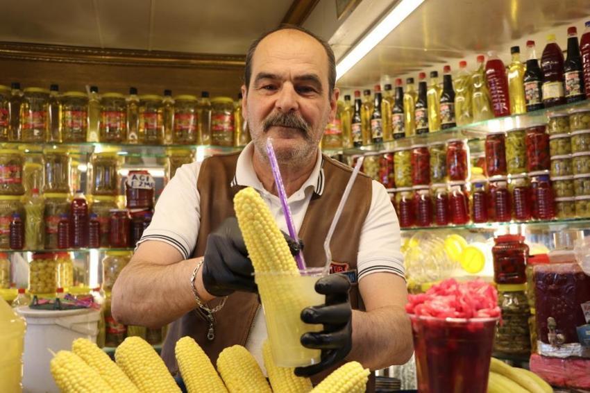 Sivas'ta yok artık dedirten lezzet! Sosyal medya akımı tezgahlara taşındı, kilosu 300 TL'den kapış kapış gidiyor!