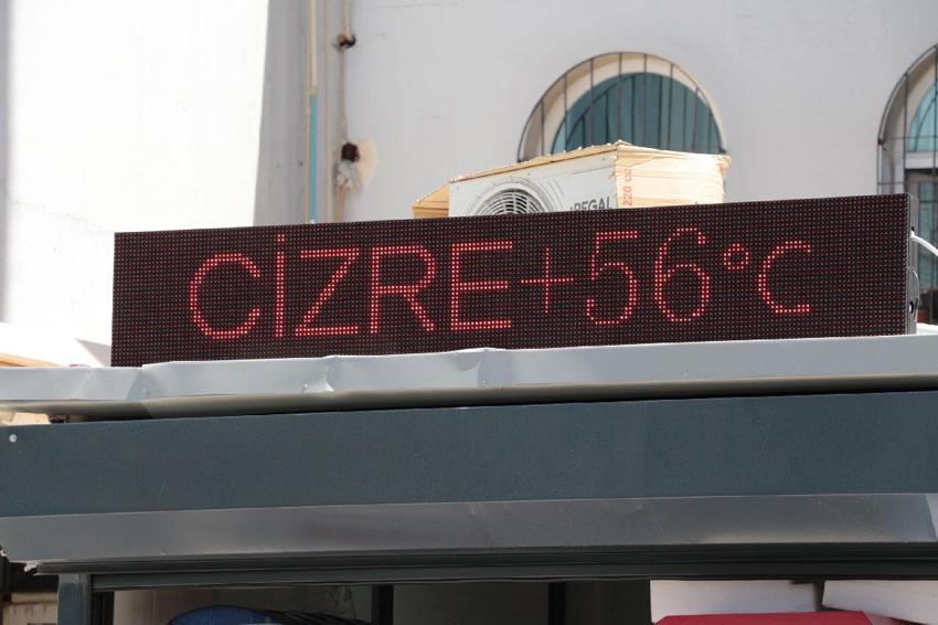 Türkiye'nin en sıcak ilçelerinden Cizre'de termometreler 55 dereceyi buldu! Fırın ustaları 80 derecede ekmek üretiyor
