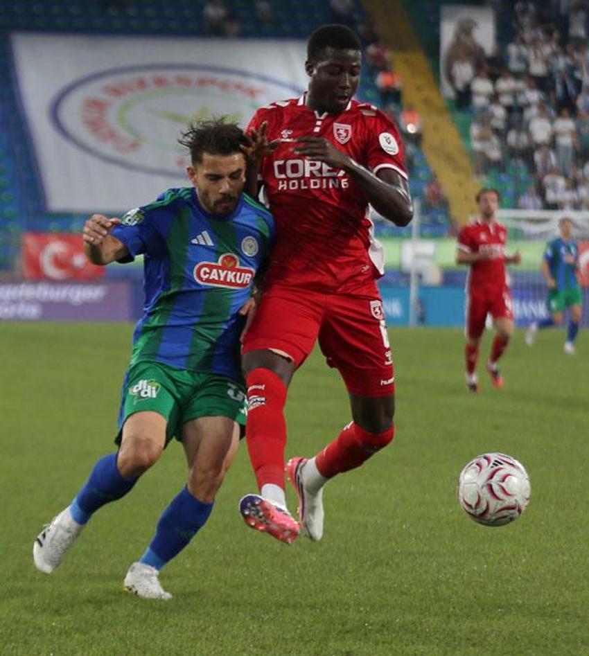 Çaykur Rizespor- Samsunspor maçında 3 puan 2 golle geldi!