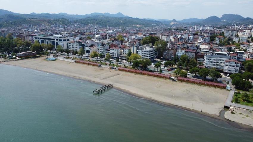 Dünyada çok az yerde var! Karadeniz'in siyah altını şifa dağıtıyor: Akın akın oraya geliyorlar