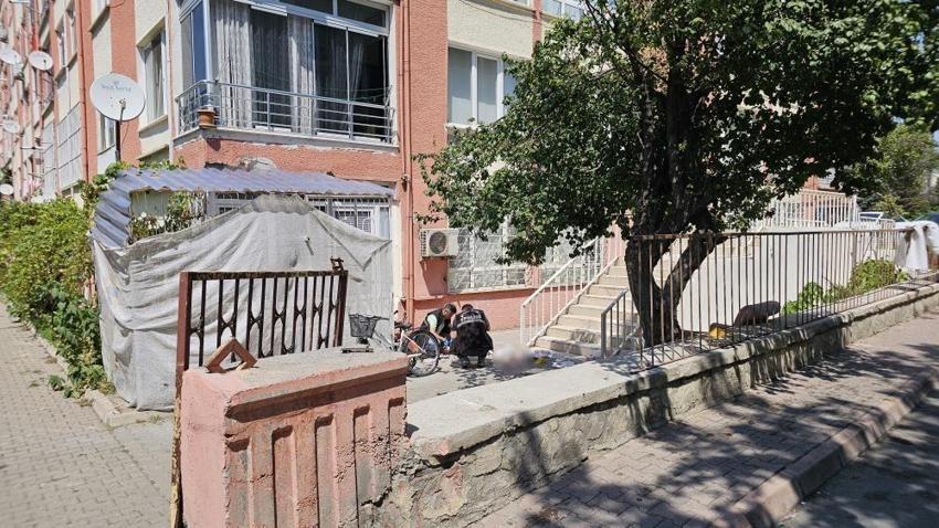 Eşini evin önünde bekledi: Boşanmadan önce ağır yaraladı