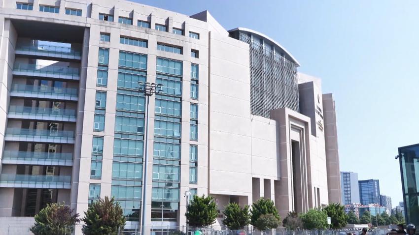 Evlilik vaadiyle verdiği altınları istedi, uzaklaştırma verildi: Asıl olay sonra yaşandı