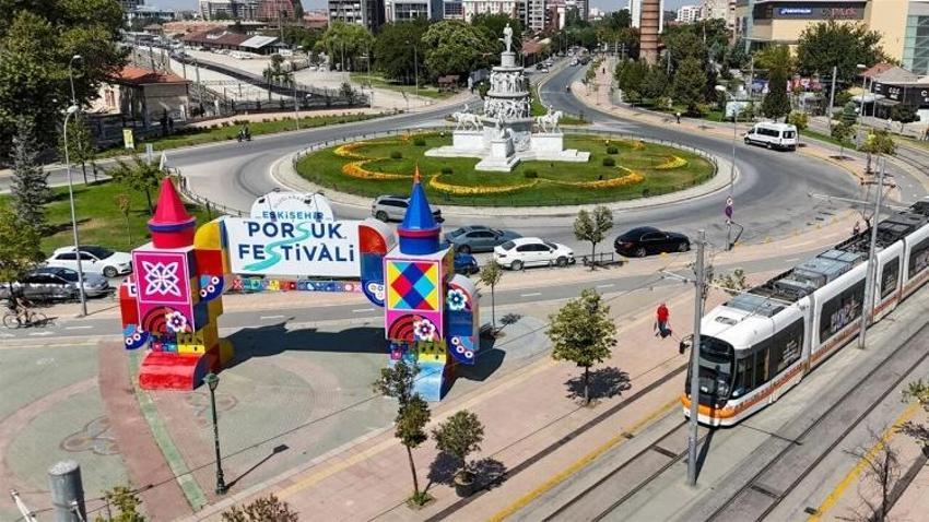 Eskişehir’de heyecan dorukta! Uluslararası Porsuk Festivali için geri sayım başladı