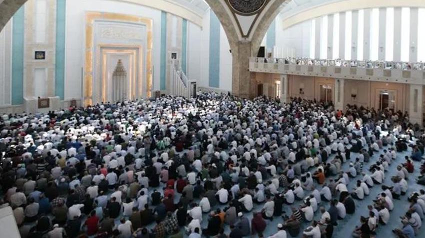 28 AĞUSTOS CUMA HUTBESİ TAM METNİ | Bu haftaki Cuma hutbesinin konusu ne? Diyanet Cuma hutbesi “Vatan Sevgisi”