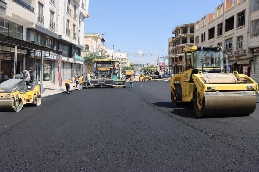 Şanlıurfa’da ulaşımı rahatlatacak çalışma! O cadde baştan aşağı yenileniyor