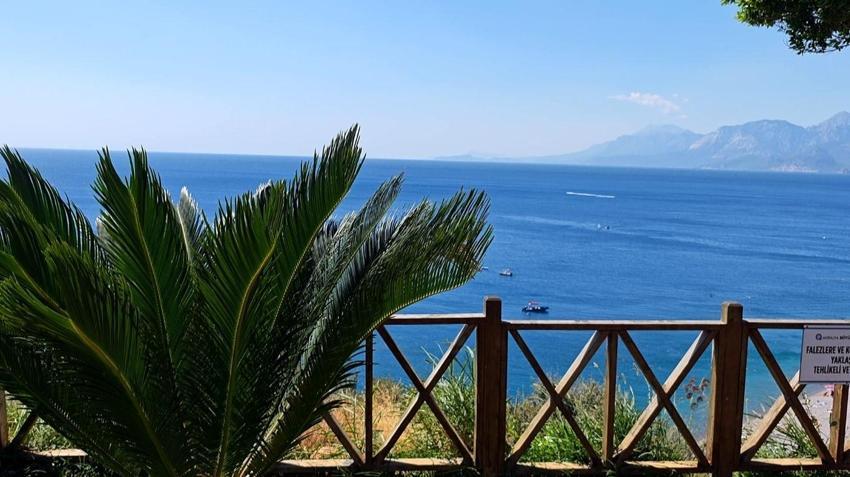 Antalya Körfezi'ndeki görüntüler şoke etmişti, müjdeli haber uzman isimden geldi: 2-3 gün etkili olacak