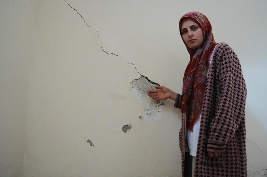 Evler her an çökebilir: Bayburt'ta vatandaşlar acil çözüm bekliyor!
