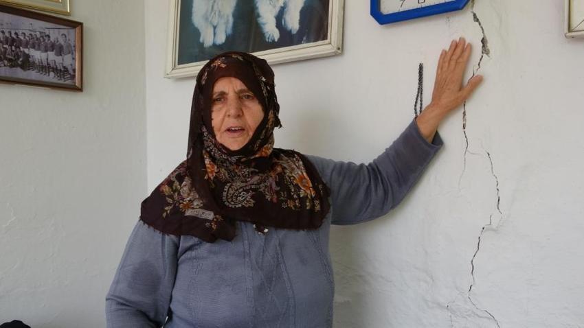Evler her an çökebilir: Bayburt'ta vatandaşlar acil çözüm bekliyor!