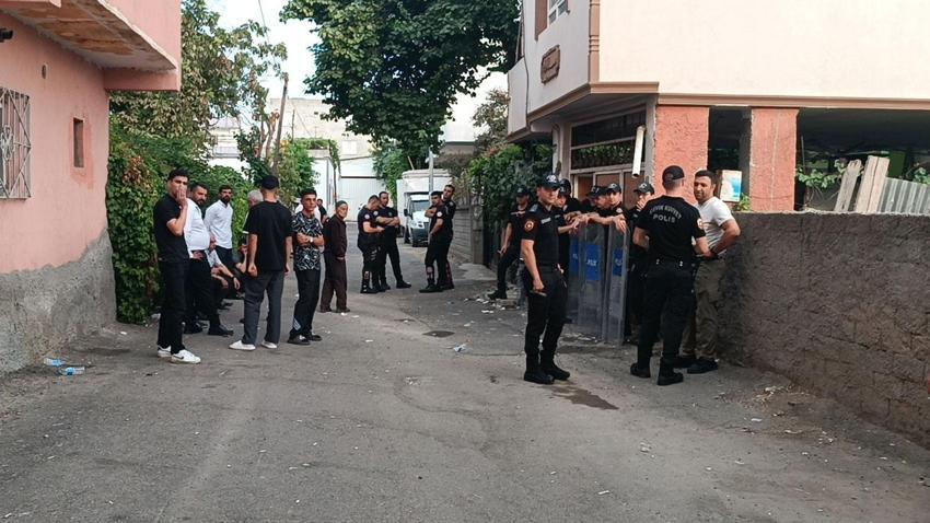 Batman’da kan donduran vahşet! Annesini öldürüp çöp konteynerine attı