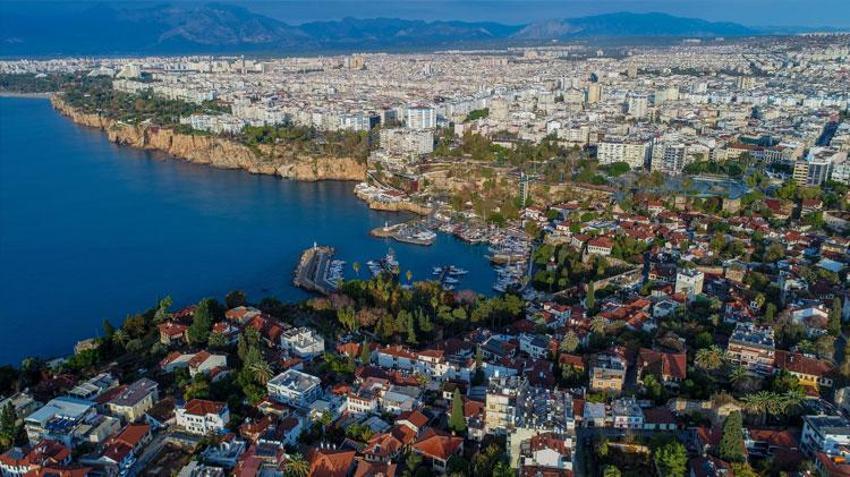 Turizmin başkenti Antalya'ya gelmek için 365 neden var! Her gün, her mevsim başka bir deneyim