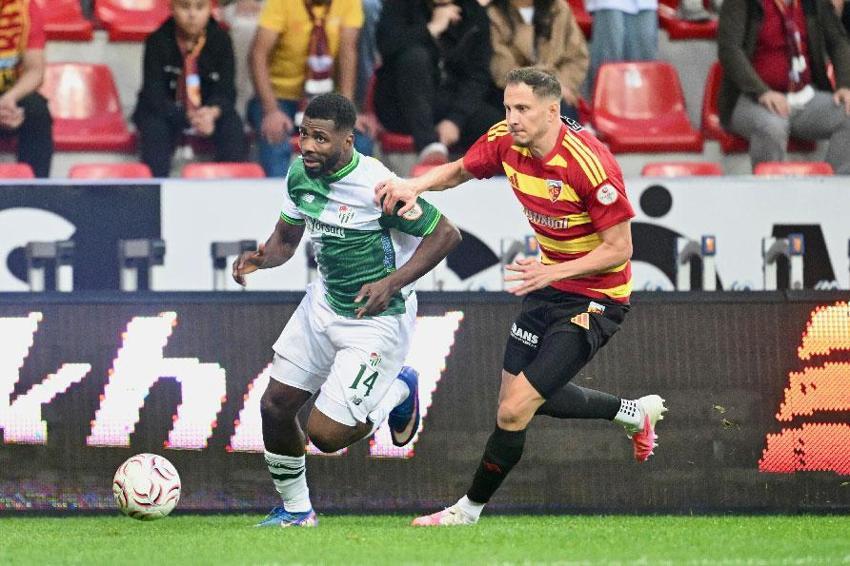 Kayserispor - Bursaspor maçında 3 puan 2 golle geldi!