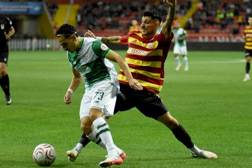 Kayserispor - Bursaspor maçında 3 puan 2 golle geldi!