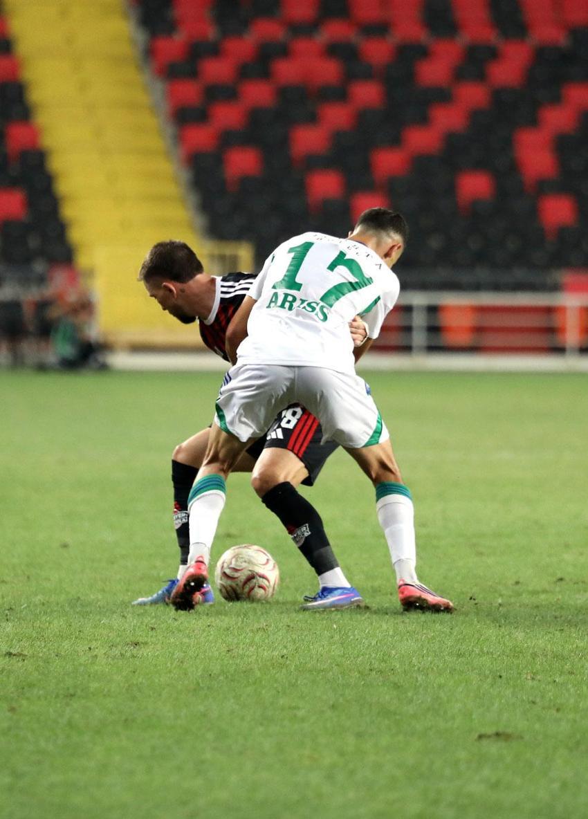 Gaziantep FK sahasında Çaykur Rizespor'a kaybetti