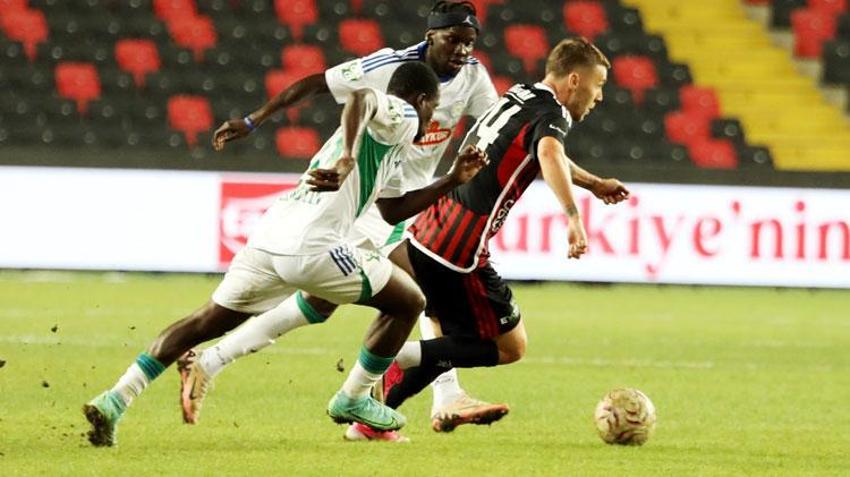 Gaziantep FK sahasında Çaykur Rizespor'a kaybetti
