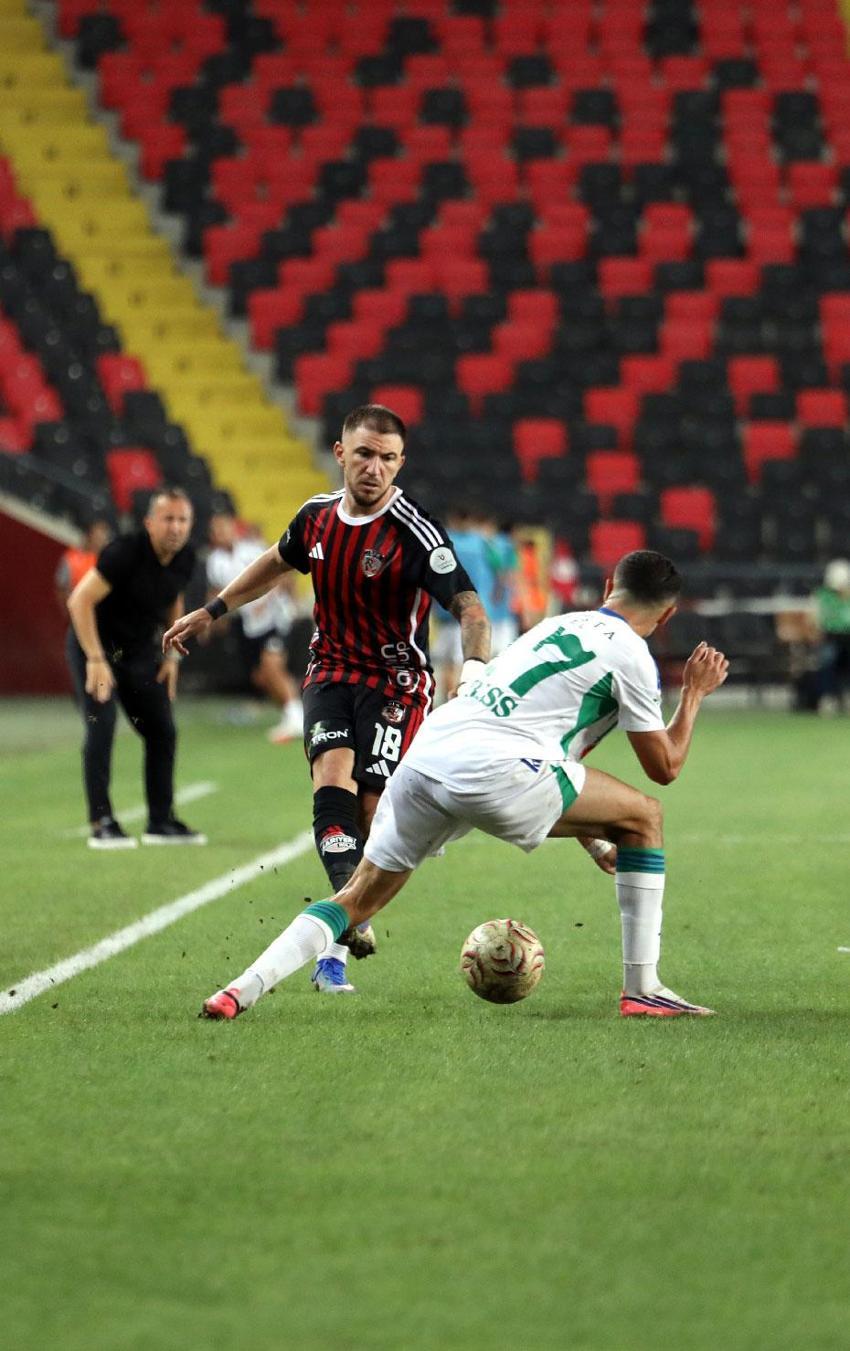 Gaziantep FK sahasında Çaykur Rizespor'a kaybetti