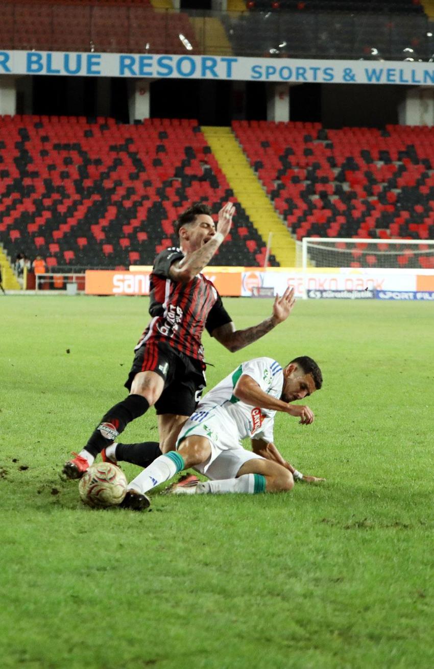 Gaziantep FK sahasında Çaykur Rizespor'a kaybetti