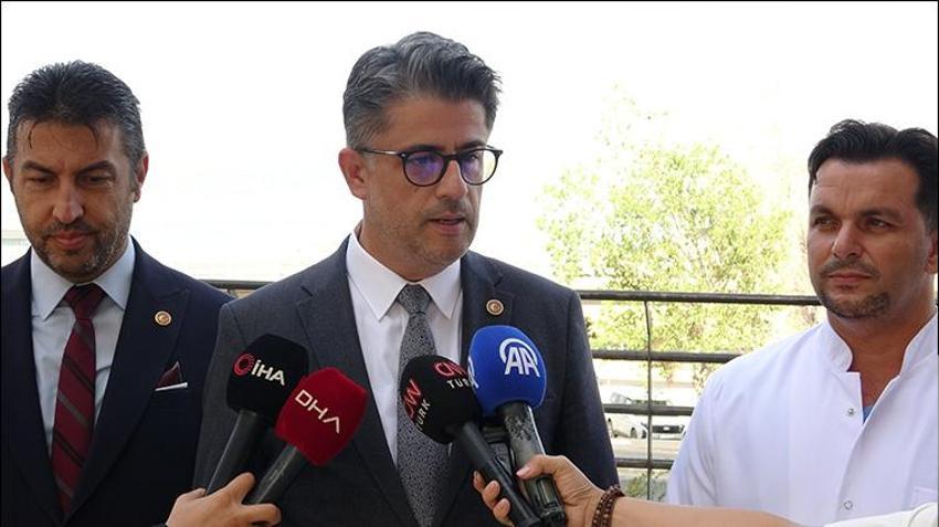 Kalp krizi geçiren Cem Yılmaz'ın doktorundan açıklama: 'Bir, iki gün içinde de sağlıcakla evine uğurlarız'
