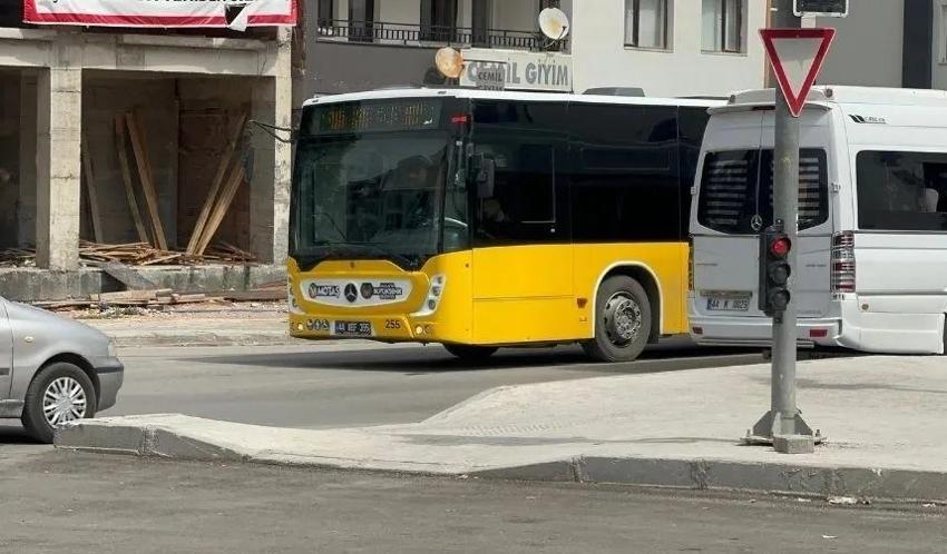 2 bin tane konut yapıldı, gidecek otobüs yok! Malatya'da ulaşım unutuldu