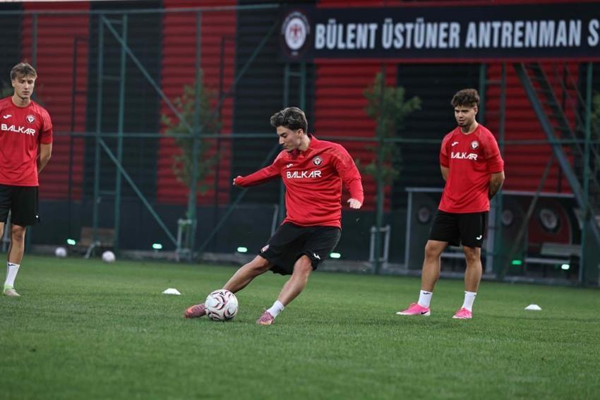 Çorum FK, Beşiktaş deplasmanında ilk galibiyetini arayacak