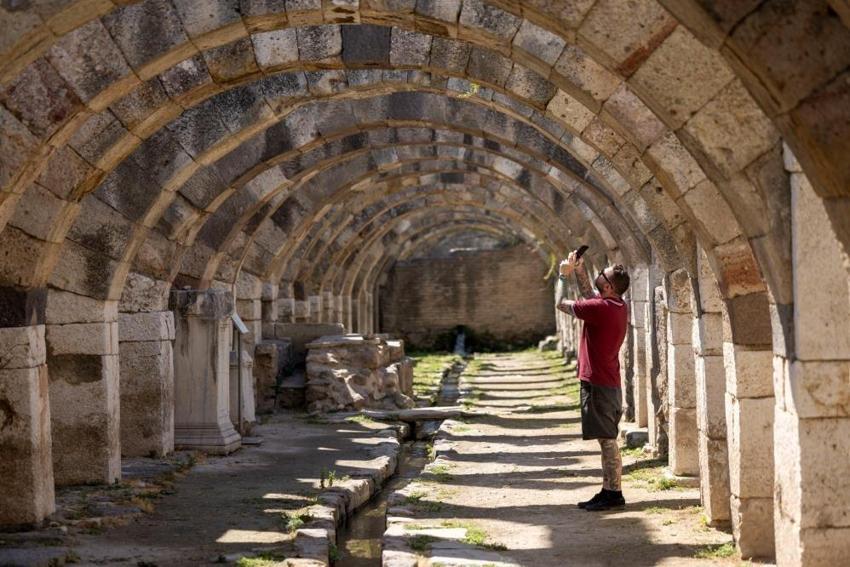 Kaynağında 3 yeni mekan keşfedildi: İzmir'de 2 bin yıldır akmaya devam ediyor