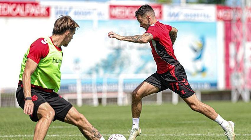 Samsunspor, Fenerbahçe yenilgisinden sonra ara vermeden Kocaelispor maçı hazırlıklarına başladı