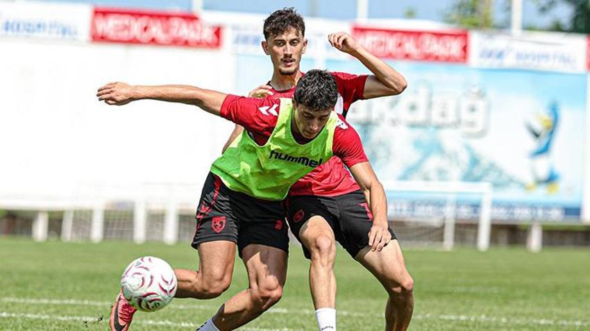 Samsunspor, Fenerbahçe yenilgisinden sonra ara vermeden Kocaelispor maçı hazırlıklarına başladı