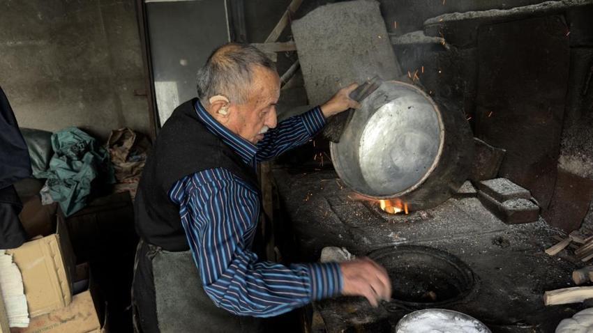 Tokat'ın son ustalarından! 10 yaşında başladı, 70 yıldır mesleğini sürdürüyor