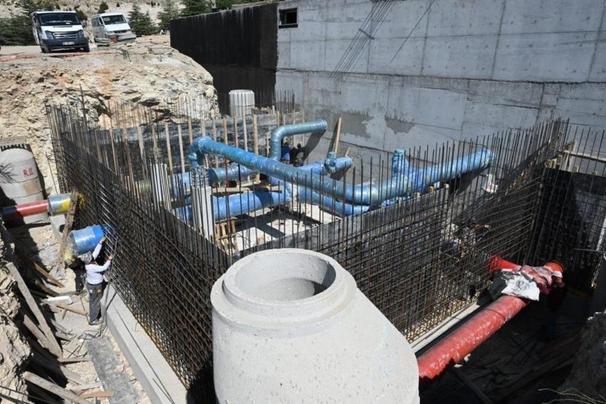 Isparta'nın suyuna erişim için devreye alındı: Mahalleye inşa ediliyor