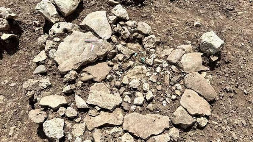 Diyarbakır'da tarihi keşif: Çayönü Tepesi'nde 2 bin yıllık sır çözüldü! 5 metrekarelik alanda şoke eden buluntular