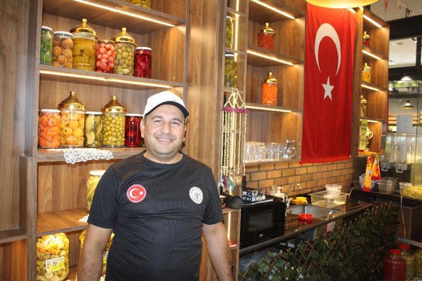 Turşu sezonu başladı, yılların turşucusundan püf noktaları geldi! Kışlık konserve hazırlayacaklara ise uzmanından kritik uyarı geldi
