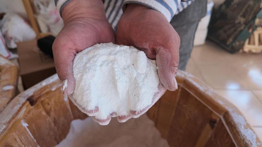 Turşu sezonu başladı, yılların turşucusundan püf noktaları geldi! Kışlık konserve hazırlayacaklara ise uzmanından kritik uyarı geldi