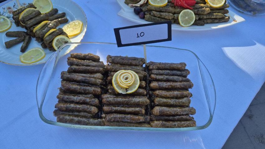 Süleymanpaşa'da sarma ve tatlılar yarıştı