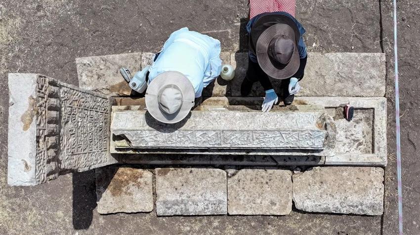 Van'da keşfedildi, tarihi değiştirecek! Tam 2 gün sürdü, toprağı kazdıkça hazine fışkırdı