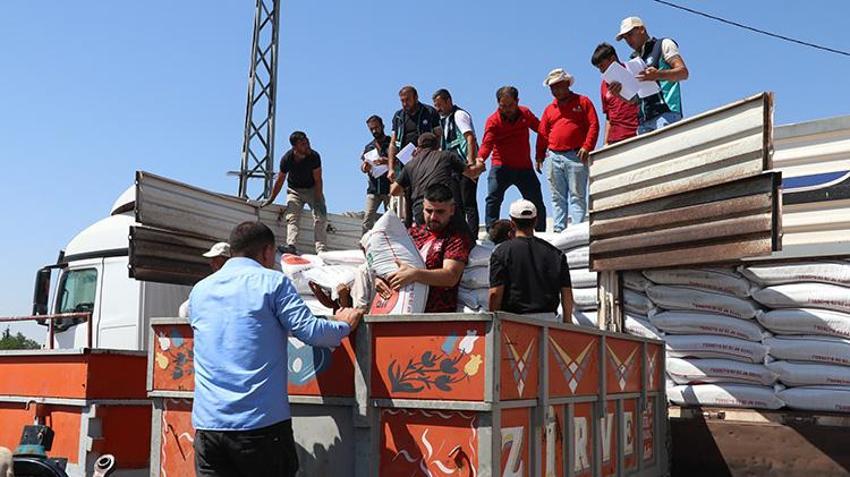Şahinbey Belediyesi'nden çiftçilere dev gübre desteği: Yarı fiyatına 2 bin ton gübre dağıtıldı!