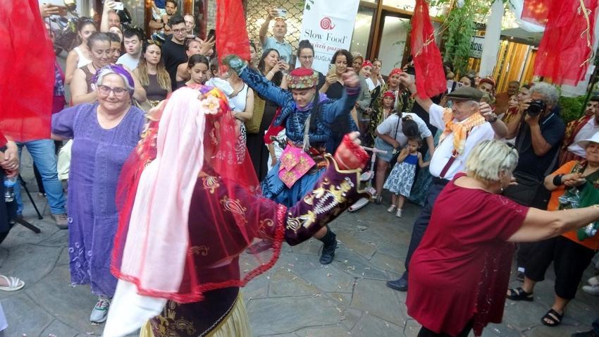 5. Geleneksel Düğün Yemekleri Festivali başladı! Muğla'da yerelin ve sivil toplumun omuz omuza verdiği çok özel organizasyon